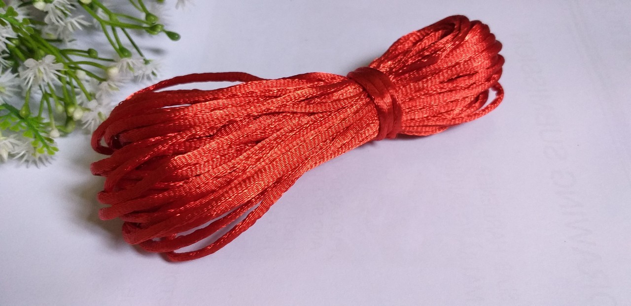 Hình ảnh giảm giá 10 met dây dù 3mm đan vòng, làm móc khóa, đan vòng nhóm, dây tim loại xin Hình ảnh giảm giá 10 met dây dù 3mm đan vòng, làm móc khóa, đan vòng nhóm, dây tim loại xin