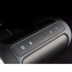 Loa bluetooth Charge 2 Cực Hay