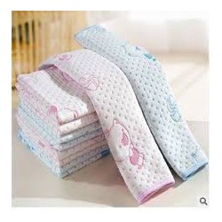 Tấm lót chống thấm 4 lớp siêu mềm Tấm lót chống thấm 4 lớp siêu mềm