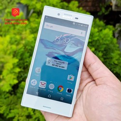Sony Xperia X Compact Docomo 3GB 32GB Snapdragon 650 Android 8 Camera 23Mpx Sony Xperia X Compact Docomo 3GB 32GB Snapdragon 650 Android 8 Camera 23Mpx