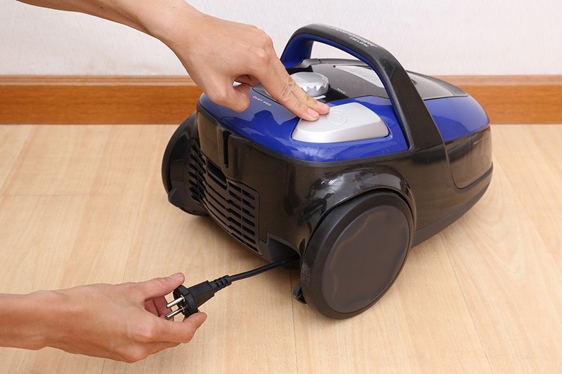 may-hut-bui-electrolux-zap9910-5 may-hut-bui-electrolux-zap9910-5