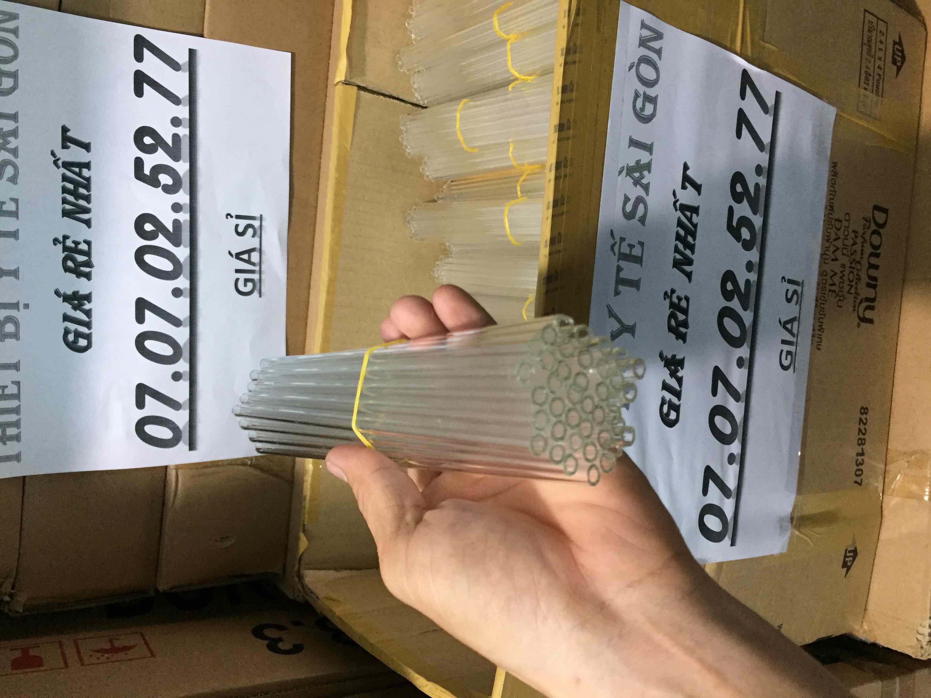 20 Ống thuỷ tinh 17cm