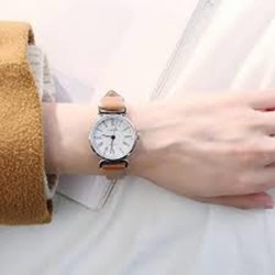 Đồng hồ thời trang nam nữ dây da