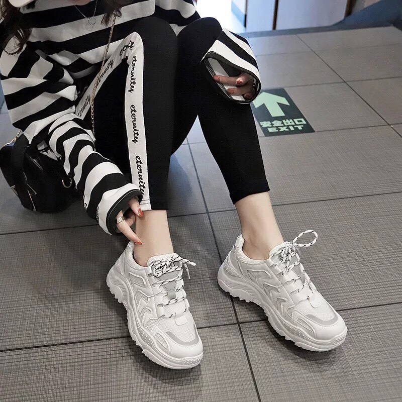 Giày sneaker nữ đế thô siêu chất