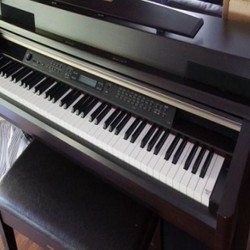Đàn piano điện Yamaha CLP-330 (CLP330)