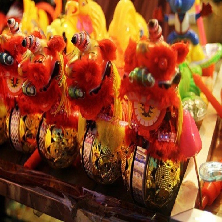 LỒNG ĐÈN KỲ LÂN