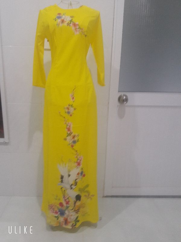 Áo dài may sẵn