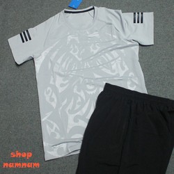 Bộ thể thao cổ tròn vân họa tiết nam màu ghi - quan ao the thao nam 35 Bộ thể thao cổ tròn vân họa tiết nam màu ghi - quan ao the thao nam 35