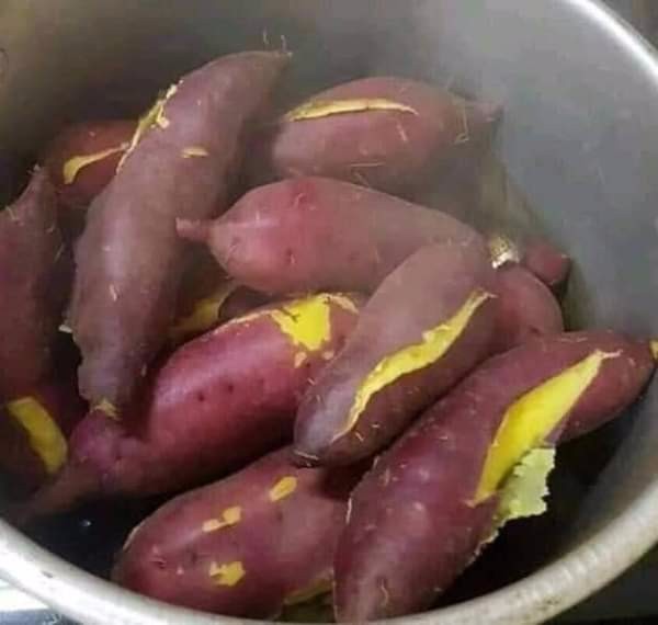 1KG KHOAI LANG NHẬT SIÊU BỞ