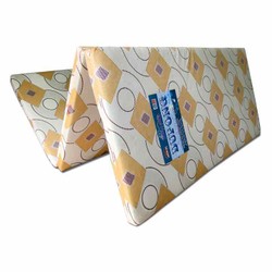 Nệm bông ép Dupong 180x200x5cm