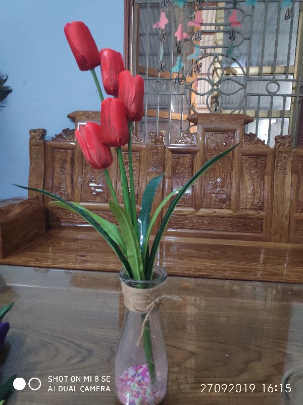 Hình ảnh hoa giả - hoa tulip lụa