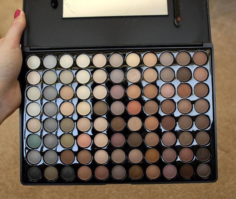 Bảng phấn mắt 88 ô