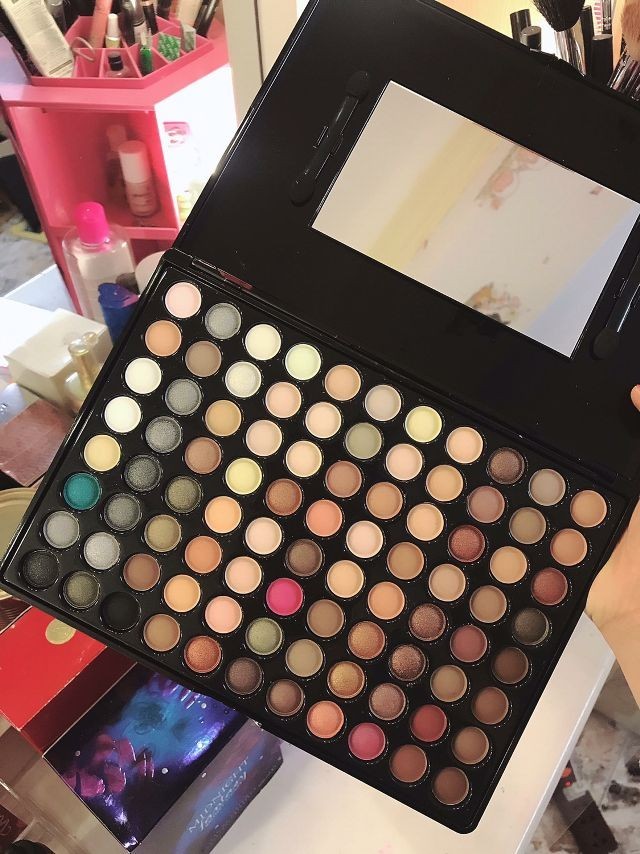 Bảng phấn mắt 88 ô