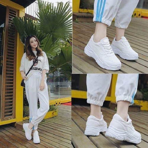 giày thể thao trắng siêu xinh