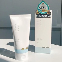 SỮA RỬA MẶT LÀM SẠCH NHẸ DỊU DA ROUND LAB 1025 DOKDO CLEANSER 150ML CHÍNH HÃNG