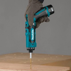 Máy vặn vít dùng pin Makita DF012DSE