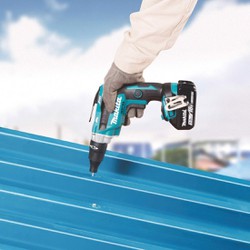Máy vặn vít dùng pin Makita DFS251Z