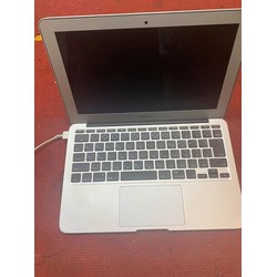 Laptop Apple Macbook Air 2014 MD711 ZP - Intel core i5 4260U 1.4Ghz, 4GB DDR3, 128GB SSD, Intel HD Graphics 5000, 11.6 inch