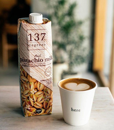 Thùng Sữa Hạt Dẻ Cười Nguyên Chất 137 Degrees 1 Lít x 12 hộp