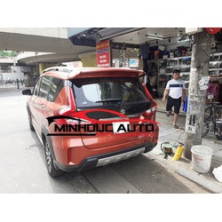 Đuôi gió cho xe Suzuki XL7 sơn sẵn