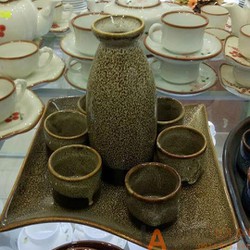 Vỏ chai rượu. chivas 18