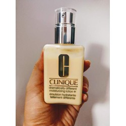 >> SO SÁNH GIÁ KEM DƯỠNG ẨM CHIFURE SKIN LOTION MOISTURE N 180ML | Shopee Lazada Sendo Tiki 52 Kem dưỡng ẩm Clinique dramatically different moisturizing Lotion/Gel/Jelly 125ml
