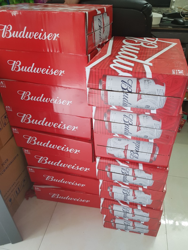 Bia Budweiser 330ml [HÀ NỘI]- Thùng 24 lon