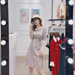 Đầm Hoa Nhí Cổ Tròn Tay Ngắn