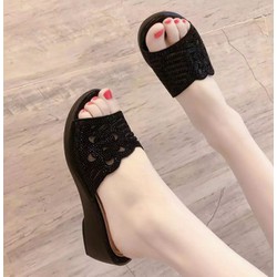 DÉP ĐẾ XUỒNG QUAI ĐÁ ĐEN 5F