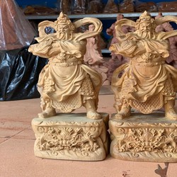 Tượng Quan Công Gỗ Bách Xanh