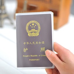 Bao Hộ Chiếu, Bọc Thẻ Passport 3 Ngăn, Bọc Hộ Chiếu 3 Ngăn, Bọc Thẻ 3 Ngăn Nhựa Dẻo Trong Suốt – PVP029