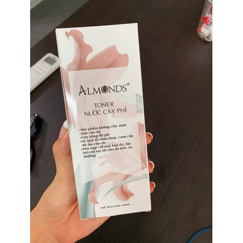 TONER NƯỚC CÂY PHỈ ALMOND