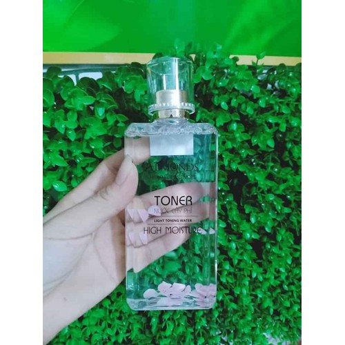 TONER NƯỚC CÂY PHỈ ALMOND