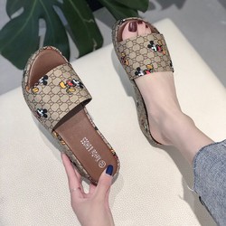 Dép xuồng chuột cao 5 phân