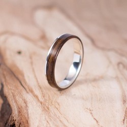 nhẫn bạc ốp gỗ mun châu phi