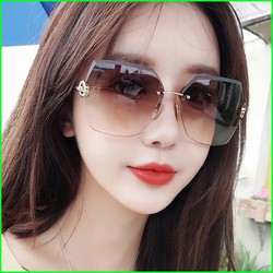 Kính Râm Nữ Thời Trang 2021, Kính Mắt Nữ Đẹp Hàng Hiệu Đính Cườm, Gọng Kim Loại Màu Nâu, Đỏ, Tím Kính Râm Nữ Thời Trang 2021, Kính Mắt Nữ Đẹp Hàng Hiệu Đính Cườm, Gọng Kim Loại Màu Nâu, Đỏ, Tím