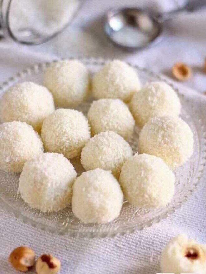 KẸO DỪA RAFFAELLO - KẸO DỪA RAFFAELLO