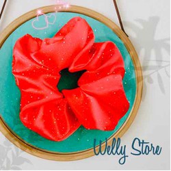 Scrunchies cột tóc xinh xắn