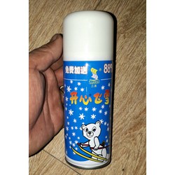 Một chai xịt tuyết có dung tích 210ml