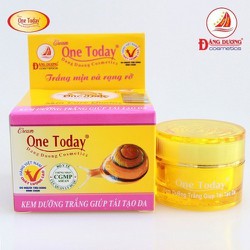 KEM DƯỠNG TRẮNG GIÚP TÁI TẠO DA 8gam GIÁ BAO BÌ 99.5K