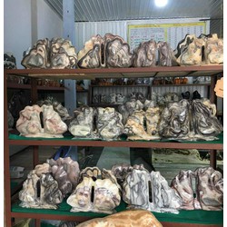 Hòn trống mái
