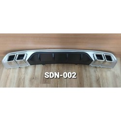 Lip chia pô cho xe Sedona