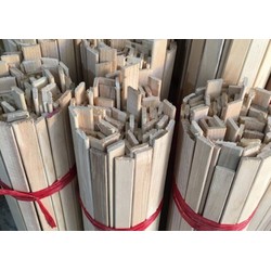Thanh gỗ dẹp bo tròn cạnh dài 100*2.6*0.5
