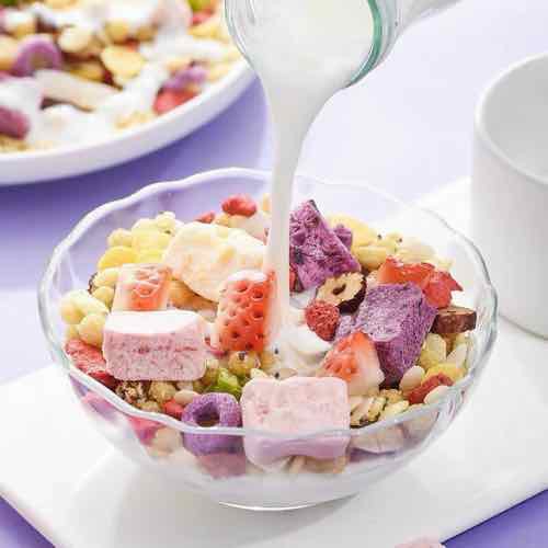 SẴN - NGŨ CỐC MIX SỮA CHUA KHÔ - DÂU TÂY - ĂN KIÊNG GIẢM CÂN TÚI HỒNG