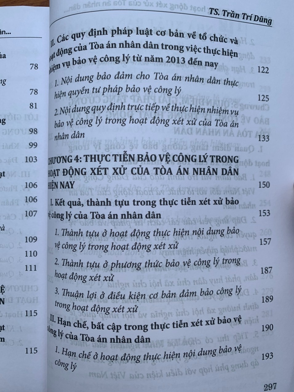 Hình ảnh Bảo vệ công lý trong hoạt động xét xử của Tóa án nhân dân ở Việt Nam hiện nay