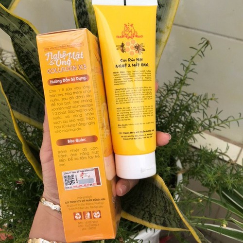 Sữa rửa mặt collagen x3 - Đông anh