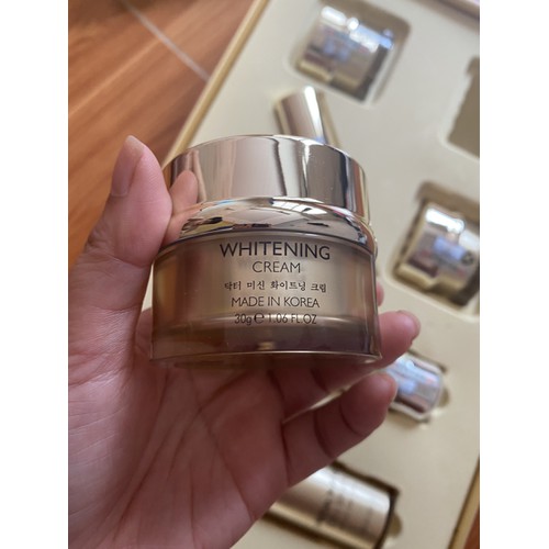 Bộ kem nám tàn nhang Dr. Mishin