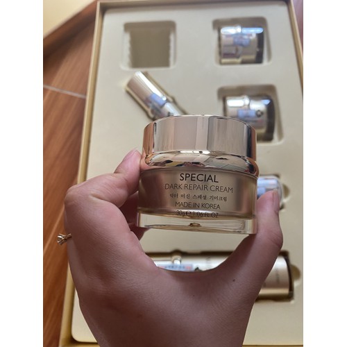 Bộ kem nám tàn nhang Dr. Mishin