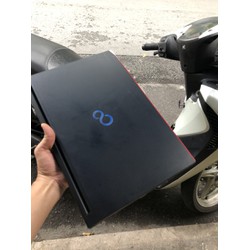 Laptop Fujitsu Made in japan dòng máy doanh nhân đẳng cấp chất lượng vượt thời gian, zin 100% nguyên cái
