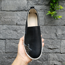 Slip on da nữ - Giày lười da nữ đế khâu trang trí hình ngôi sao đính đá - Chất liệu bò 2 màu (đen) và (trắng) - Mã SP 621 Slip on da nữ - Giày lười da nữ đế khâu trang trí hình ngôi sao đính đá - Chất liệu bò 2 màu (đen) và (trắng) - Mã SP 621